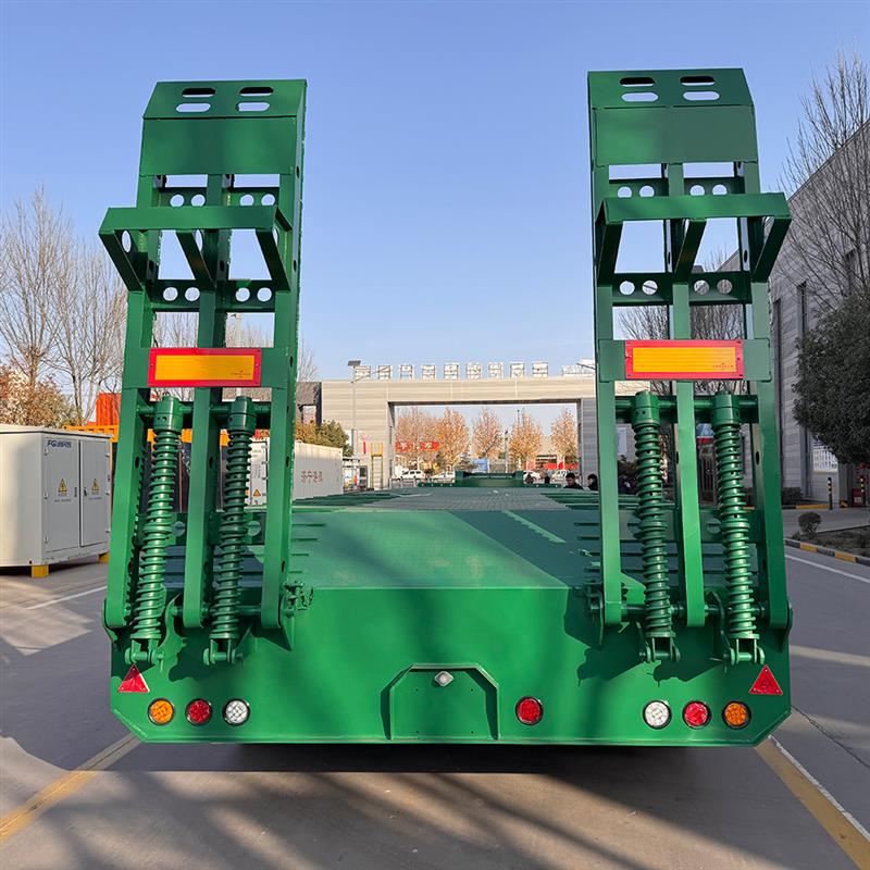 Low Bed Semi Trailer